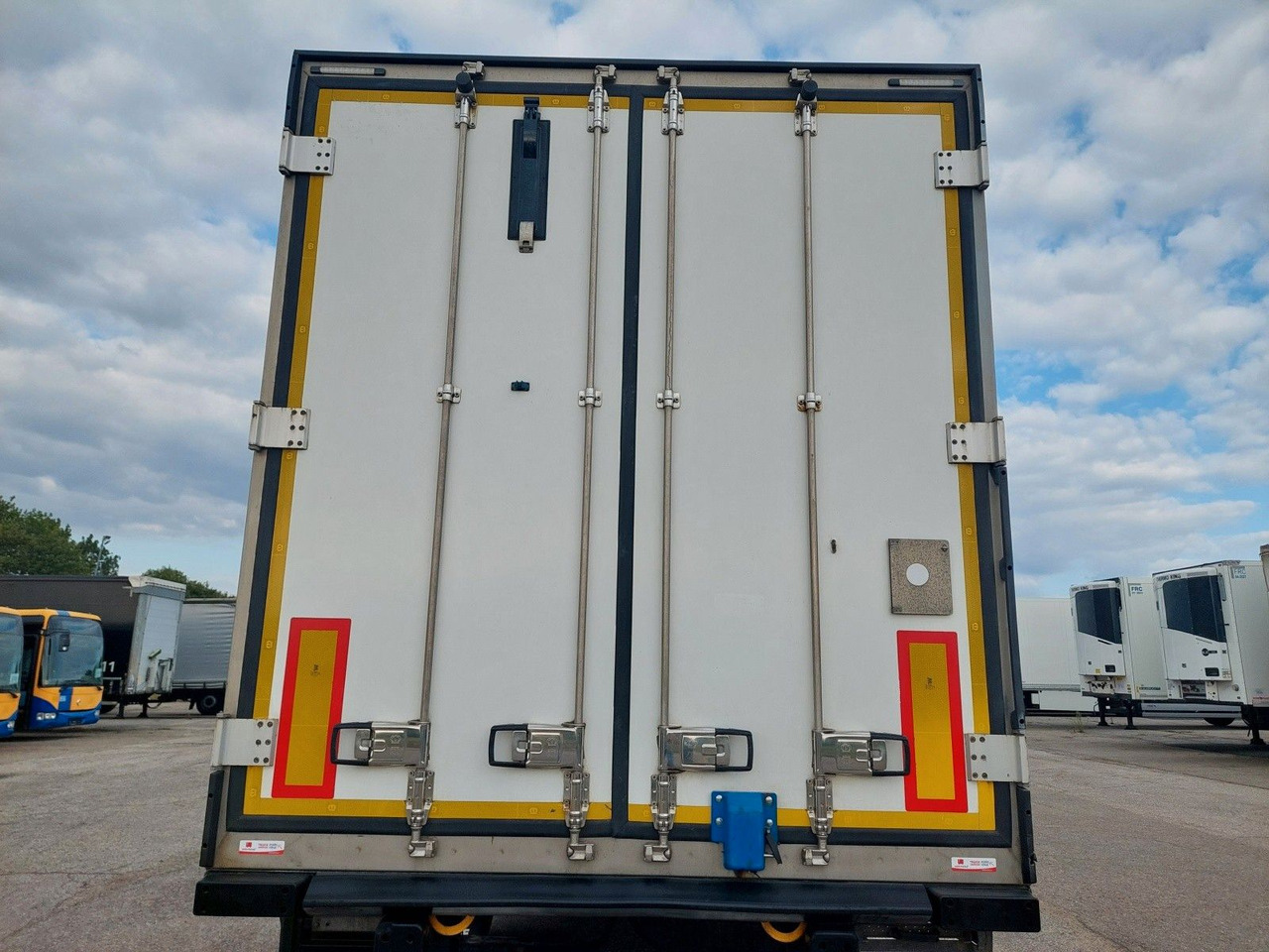 Krone SD Thermo King SLXi 300 - Semi-remorque frigorifique: photos 5 Krone SD Thermo King SLXi 300 - Semi-remorque frigorifique: photos 5