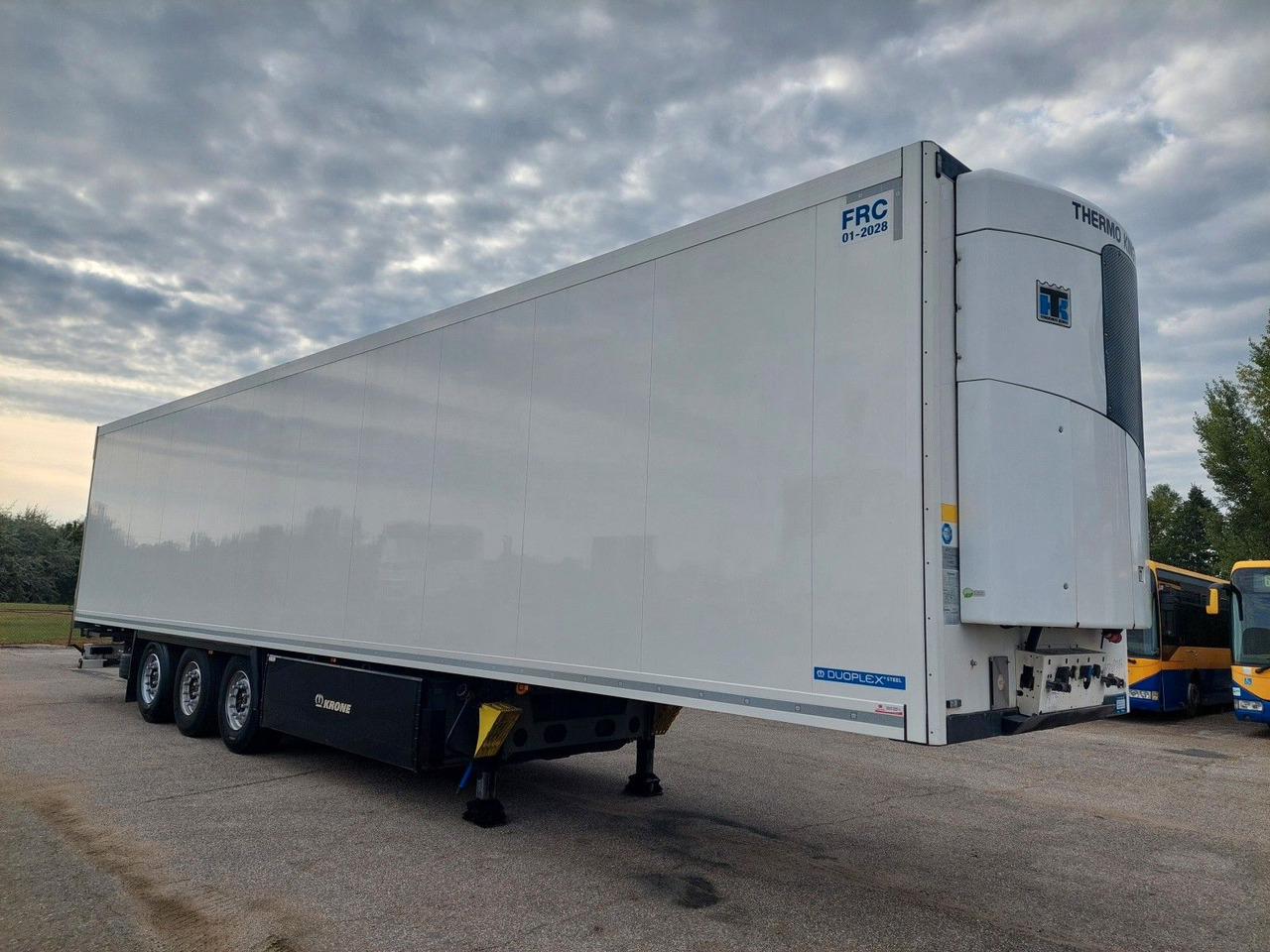 Krone SD Thermo King SLXi 300 - Semi-remorque frigorifique: photos 2 Krone SD Thermo King SLXi 300 - Semi-remorque frigorifique: photos 2