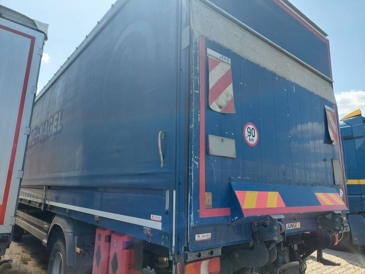 Mercedes-Benz Atego 1224L 4x2 LBW UNFALL!!! - Camion à rideaux coulissants: photos 3 Mercedes-Benz Atego 1224L 4x2 LBW UNFALL!!! - Camion à rideaux coulissants: photos 3