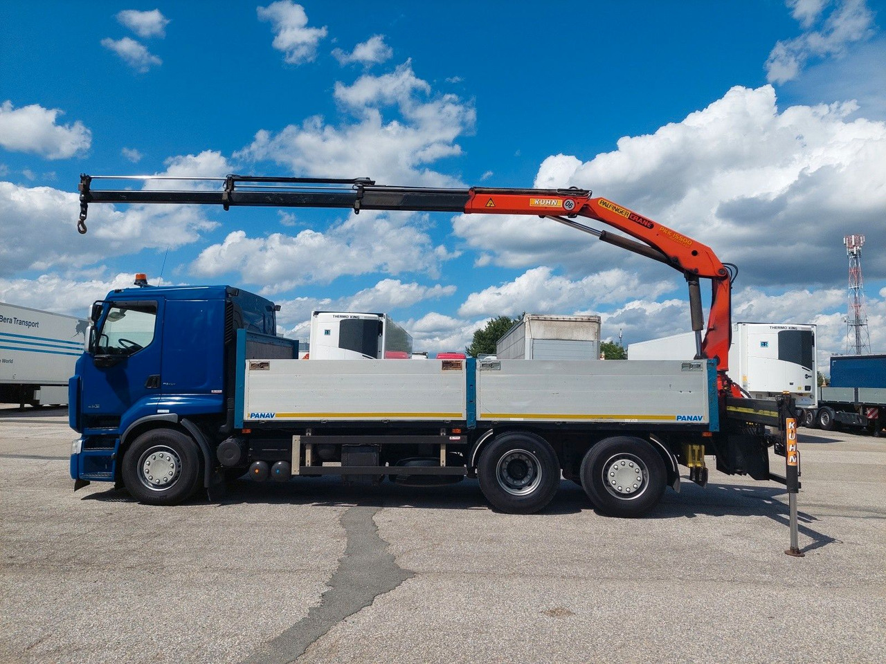 Renault Premium DXI R450.26 HR Palfinger PK 15.500 - Camion plateau, Camion grue: photos 5 Renault Premium DXI R450.26 HR Palfinger PK 15.500 - Camion plateau, Camion grue: photos 5