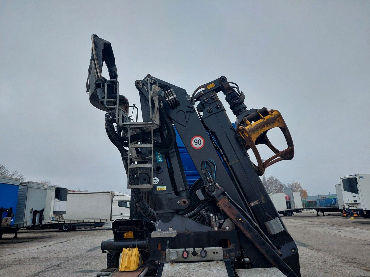 MAN TG3 33.510 6X6 BL KRAN LANGHOLZ Kesla 2117ZT94 - Tracteur routier: photos 5 MAN TG3 33.510 6X6 BL KRAN LANGHOLZ Kesla 2117ZT94 - Tracteur routier: photos 5