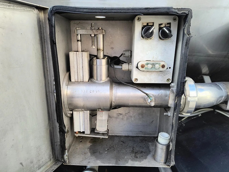 Camion citerne pour transport de lait MAN TGS 26.360 15000L INSULATED INOX TANK - 1 COMP - INTARDER: photos 18