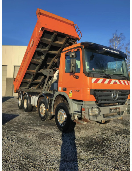 Camion benne Mercedes-Benz Actros 3236 8X4 - 2 SIDE TIPPER/BI-BENNE: photos 16 Camion benne Mercedes-Benz Actros 3236 8X4 - 2 SIDE TIPPER/BI-BENNE: photos 16