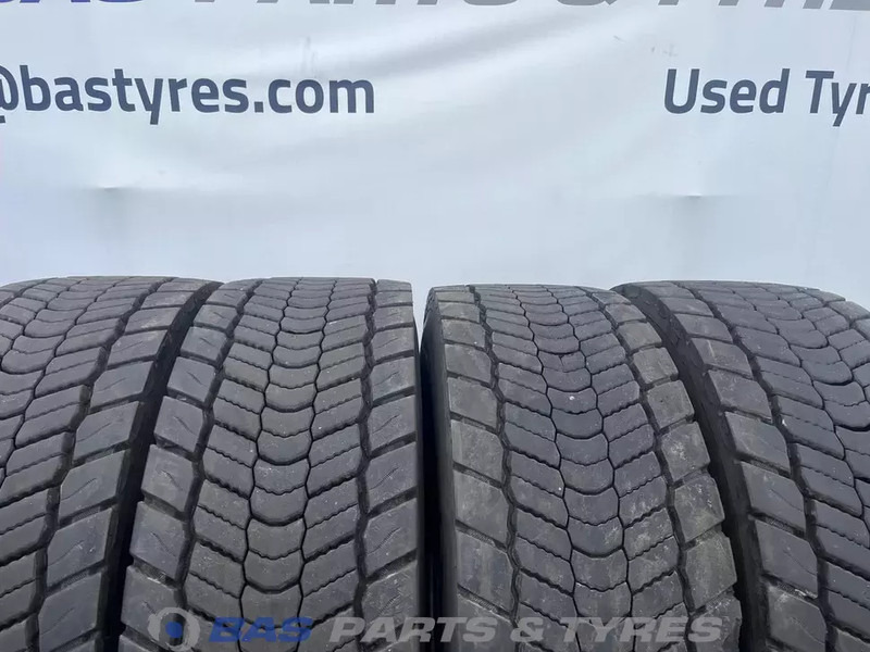 Continental Continental 315/70R22.5 Hybrid HD5 154/150 M+S 3PMSF gebruikte set - Pneu pour Camion: photos 2 Continental Continental 315/70R22.5 Hybrid HD5 154/150 M+S 3PMSF gebruikte set - Pneu pour Camion: photos 2
