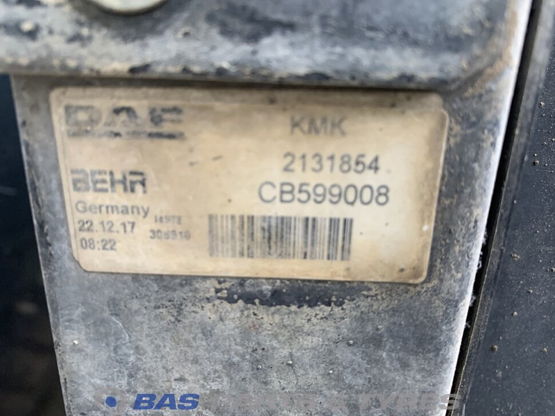 DAF CF Euro 6 Radiator DAF 1940147 - Radiateur pour Camion: photos 4 DAF CF Euro 6 Radiator DAF 1940147 - Radiateur pour Camion: photos 4