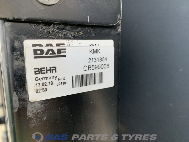 DAF CF Euro 6 Radiator DAF MX13 355 H2 1940147 - Radiateur pour Camion: photos 3 DAF CF Euro 6 Radiator DAF MX13 355 H2 1940147 - Radiateur pour Camion: photos 3