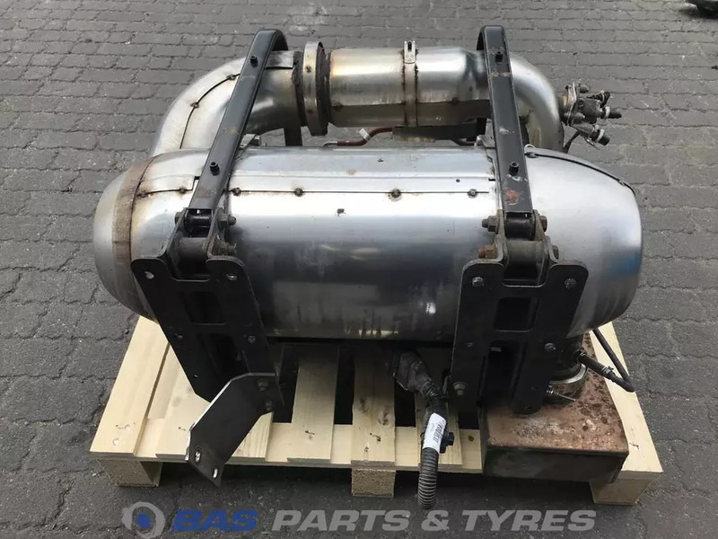 DAF LF Euro 6 - Système d'échappement pour Camion: photos 3 DAF LF Euro 6 - Système d'échappement pour Camion: photos 3