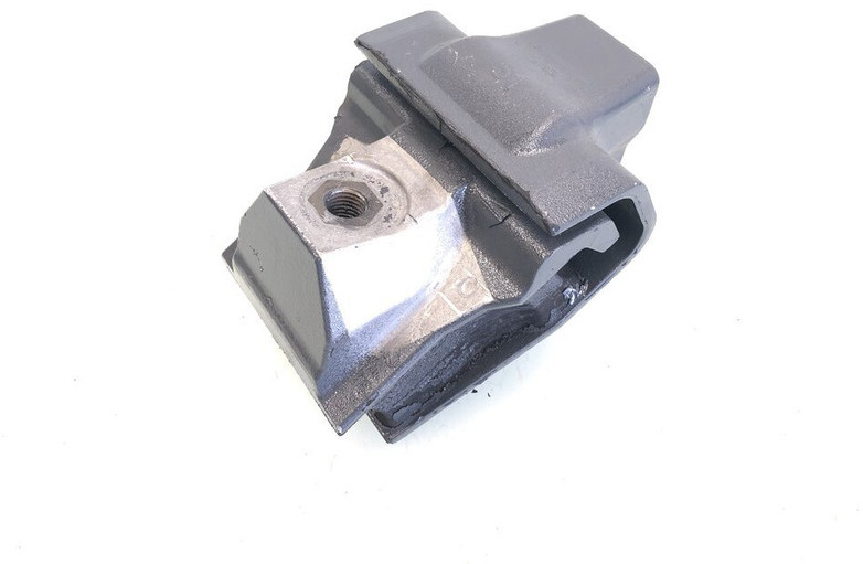 DAF - Support de moteur pour Camion: photos 1 DAF - Support de moteur pour Camion: photos 1