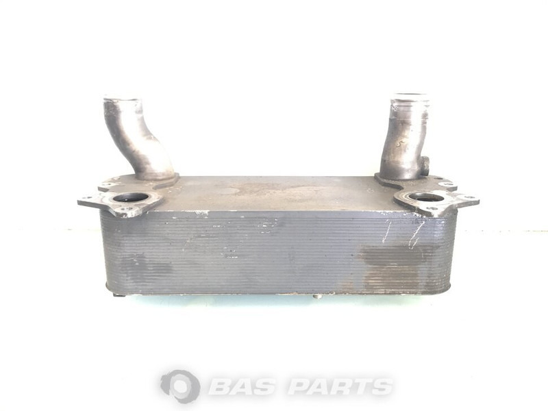 DAF Oliekoeler DAF 1828395 - Radiateur d'huile pour Camion: photos 2 DAF Oliekoeler DAF 1828395 - Radiateur d'huile pour Camion: photos 2
