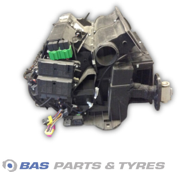 DAF Verwarming DAF 1925735 - Chauffage/ Ventilation pour Camion: photos 4 DAF Verwarming DAF 1925735 - Chauffage/ Ventilation pour Camion: photos 4