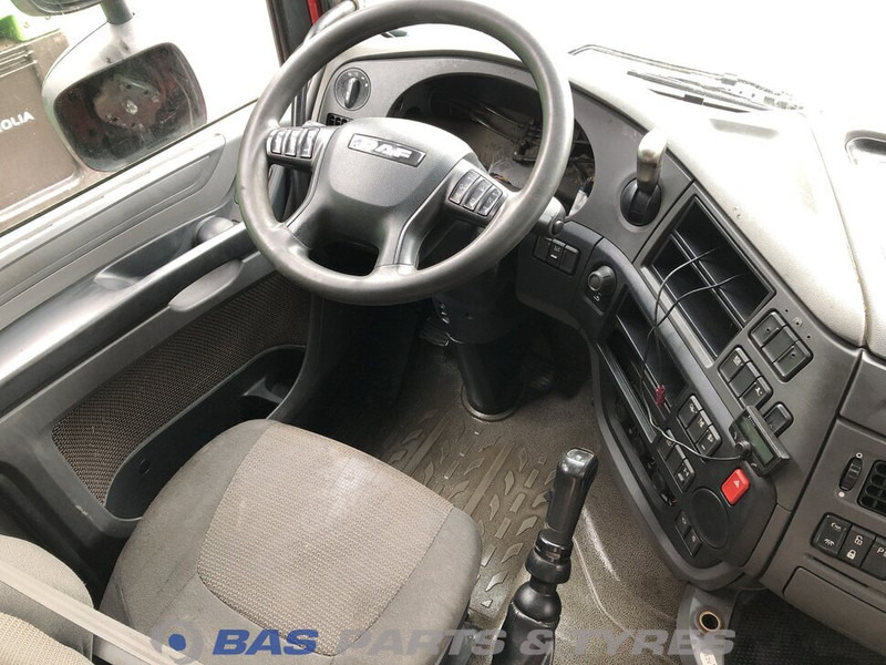 DAF XF106 DAF Space Cab L2H2 1698099 - Cabine et intérieur pour Camion: photos 5 DAF XF106 DAF Space Cab L2H2 1698099 - Cabine et intérieur pour Camion: photos 5