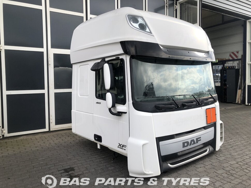 DAF XF106 - Cabine et intérieur pour Camion: photos 2 DAF XF106 - Cabine et intérieur pour Camion: photos 2