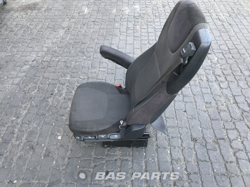 DAF XF106 - Siège pour Camion: photos 3 DAF XF106 - Siège pour Camion: photos 3