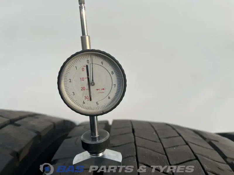 Goodyear - Pneu pour Camion: photos 3 Goodyear - Pneu pour Camion: photos 3