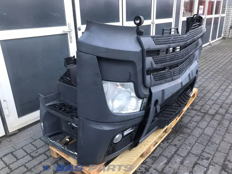 Mercedes-Benz Actros MP4 Bumper Mercedes A 960 310 23 22 - Pare-chocs pour Camion: photos 3 Mercedes-Benz Actros MP4 Bumper Mercedes A 960 310 23 22 - Pare-chocs pour Camion: photos 3