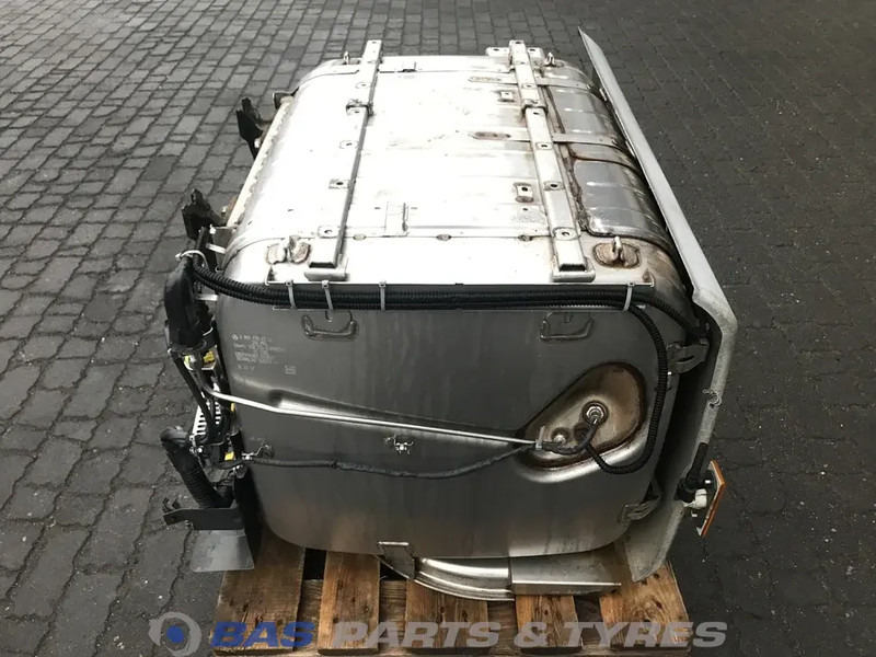 Mercedes-Benz Actros MP4 Uitlaatdemper Mercedes A 003 490 78 12 - Système d'échappement pour Camion: photos 4 Mercedes-Benz Actros MP4 Uitlaatdemper Mercedes A 003 490 78 12 - Système d'échappement pour Camion: photos 4