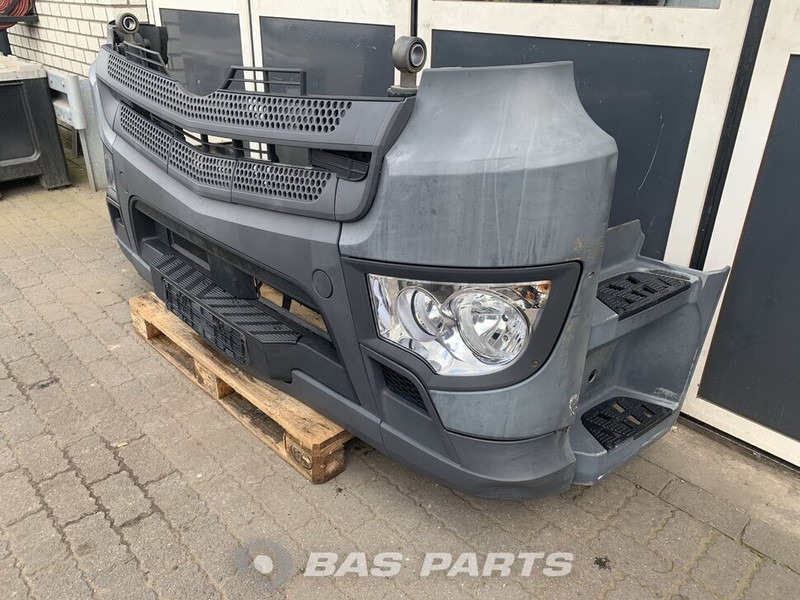 Mercedes-Benz Antos MP4 Bumper Mercedes A 960 310 23 22 - Pare-chocs pour Camion: photos 2 Mercedes-Benz Antos MP4 Bumper Mercedes A 960 310 23 22 - Pare-chocs pour Camion: photos 2