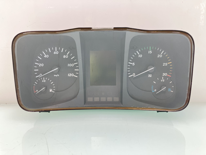 Mercedes-Benz Antos MP4 Combi-Instrument Mercedes A 961 446 38 21 - Panel de instrumentos pour Camion: photos 1 Mercedes-Benz Antos MP4 Combi-Instrument Mercedes A 961 446 38 21 - Panel de instrumentos pour Camion: photos 1