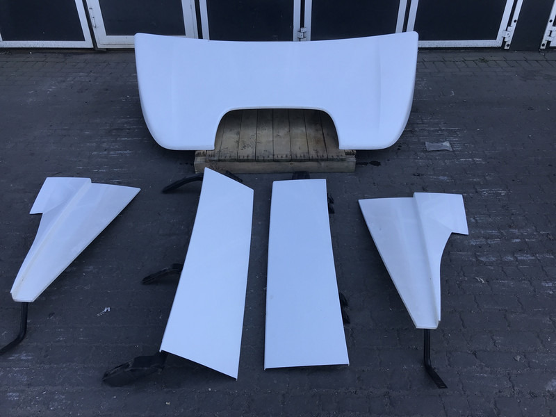 Mercedes-Benz Antos MP4 Spoilerset Mercedes ClassicSpace M-cab L1EH1 A 960 790 27 44 - Aérodynamique/ Spoilers pour Camion: photos 1 Mercedes-Benz Antos MP4 Spoilerset Mercedes ClassicSpace M-cab L1EH1 A 960 790 27 44 - Aérodynamique/ Spoilers pour Camion: photos 1