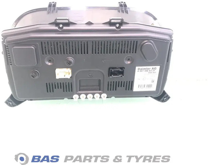 Mercedes-Benz Atego MP4 - Panel de instrumentos pour Camion: photos 2 Mercedes-Benz Atego MP4 - Panel de instrumentos pour Camion: photos 2