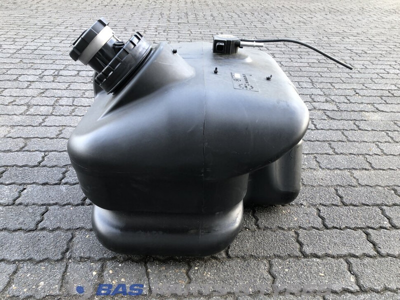 Mercedes-Benz Brandstoftank Mercedes 120 Liter A 967 471 04 01 - Réservoir de carburant pour Camion: photos 2 Mercedes-Benz Brandstoftank Mercedes 120 Liter A 967 471 04 01 - Réservoir de carburant pour Camion: photos 2