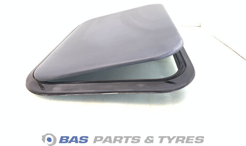 Mercedes-Benz Dakluik Mercedes A 943 830 01 42 - Pare-soleil pour Camion: photos 2 Mercedes-Benz Dakluik Mercedes A 943 830 01 42 - Pare-soleil pour Camion: photos 2