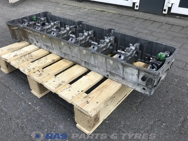 Mercedes-Benz - Bloc-cylindres pour Camion: photos 2 Mercedes-Benz - Bloc-cylindres pour Camion: photos 2