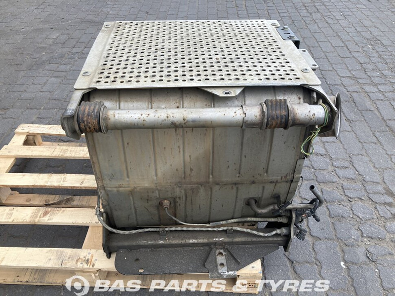 Mercedes-Benz - Silencieux pour Camion: photos 3 Mercedes-Benz - Silencieux pour Camion: photos 3