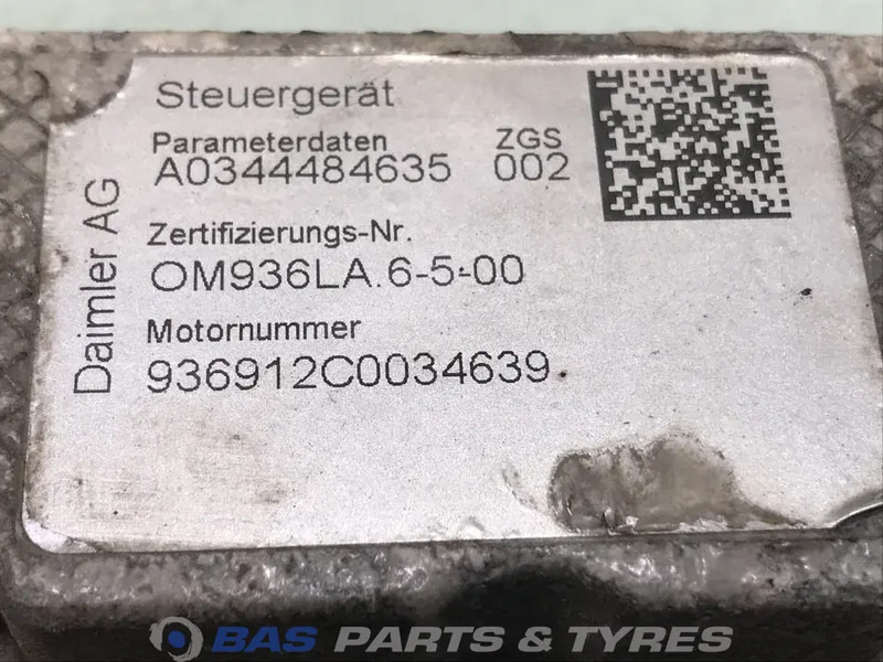 Mercedes-Benz Motormanagement ECU Mercedes A 470 446 00 35 - Bloc de gestion pour Camion: photos 4 Mercedes-Benz Motormanagement ECU Mercedes A 470 446 00 35 - Bloc de gestion pour Camion: photos 4