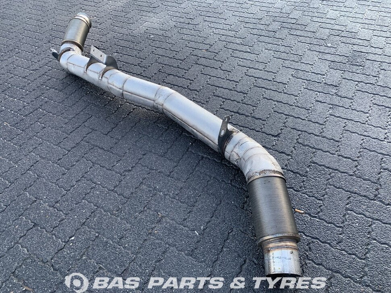 Mercedes-Benz Uitlaatpijp Mercedes A 663 490 28 10 - Tube d'echappement pour Camion: photos 1 Mercedes-Benz Uitlaatpijp Mercedes A 663 490 28 10 - Tube d'echappement pour Camion: photos 1