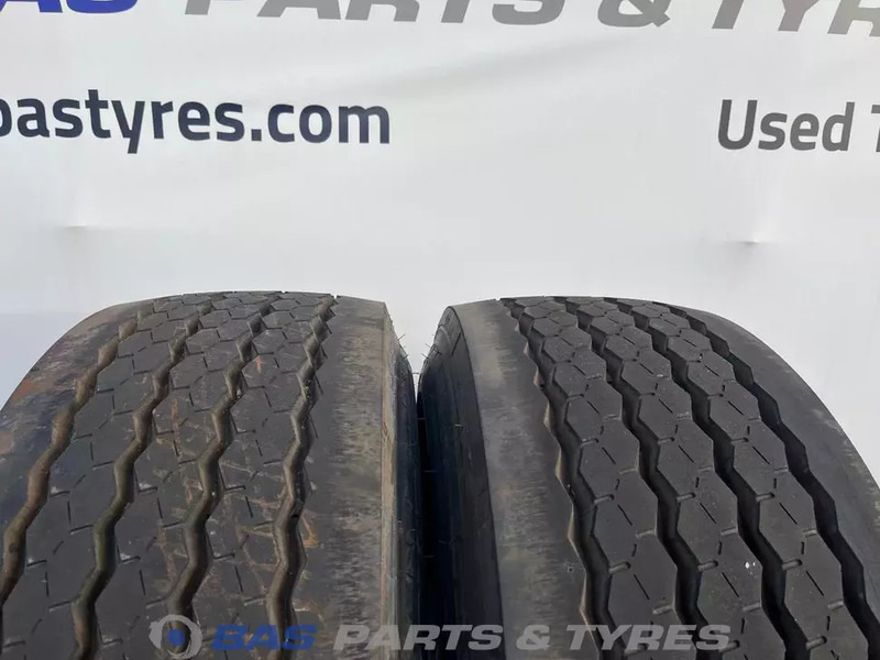 Michelin - Pneu pour Camion: photos 2 Michelin - Pneu pour Camion: photos 2