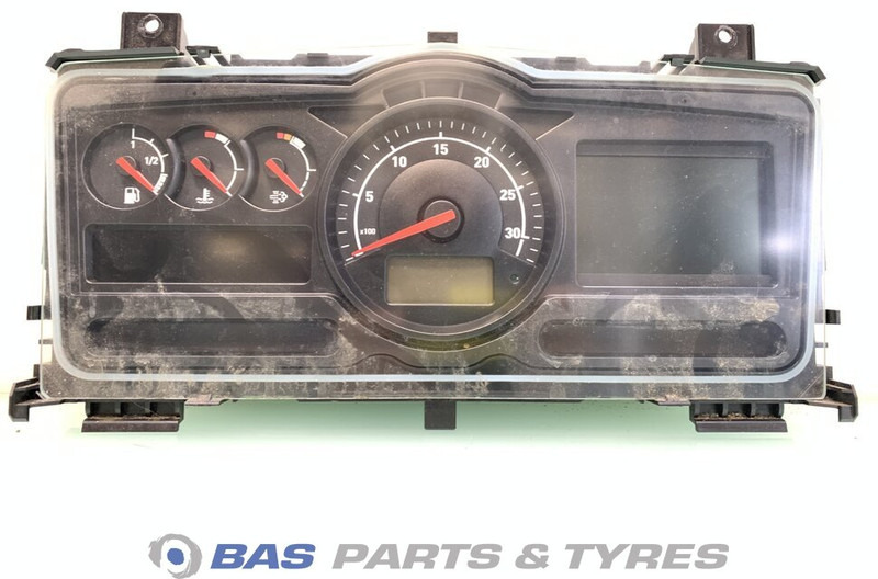 Renault D-Serie Instrumentenpaneel Renault 7421929649 - Panel de instrumentos pour Camion: photos 1 Renault D-Serie Instrumentenpaneel Renault 7421929649 - Panel de instrumentos pour Camion: photos 1