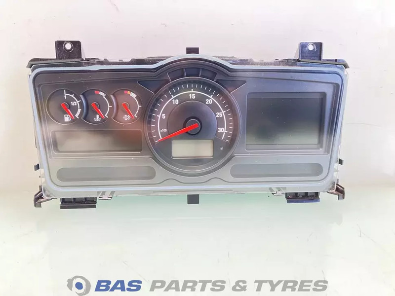Renault D-Serie - Panel de instrumentos pour Camion: photos 1 Renault D-Serie - Panel de instrumentos pour Camion: photos 1