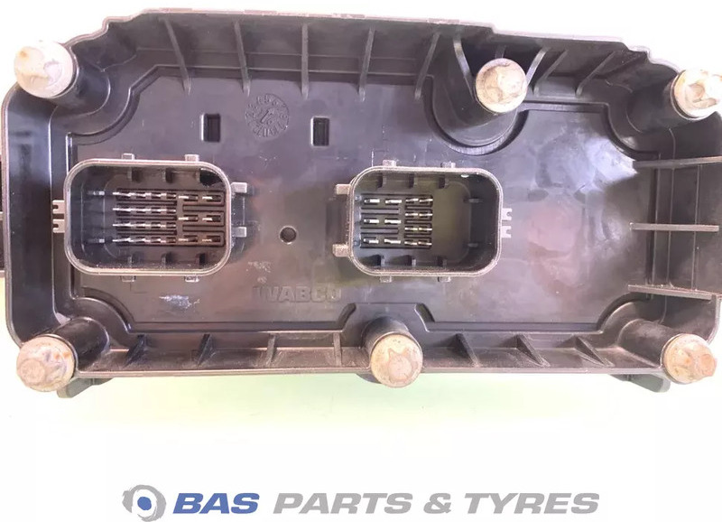 Renault D-Serie Versnellingsbakdeksel Renault 7424213321 - Boîte de vitesse pour Camion: photos 3 Renault D-Serie Versnellingsbakdeksel Renault 7424213321 - Boîte de vitesse pour Camion: photos 3