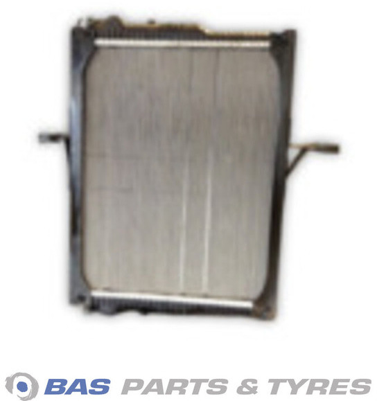 Renault - Radiateur pour Camion: photos 1 Renault - Radiateur pour Camion: photos 1