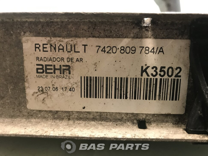 Renault Midlum Euro 4-5 - Intercooler pour Camion: photos 3 Renault Midlum Euro 4-5 - Intercooler pour Camion: photos 3