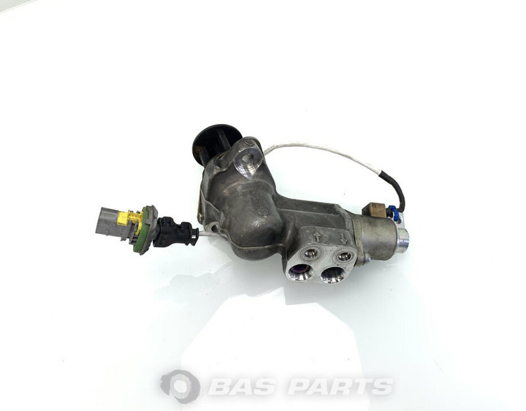 Renault T-Serie EGR klep Renault 7422129531 - Système d'échappement pour Camion: photos 2 Renault T-Serie EGR klep Renault 7422129531 - Système d'échappement pour Camion: photos 2