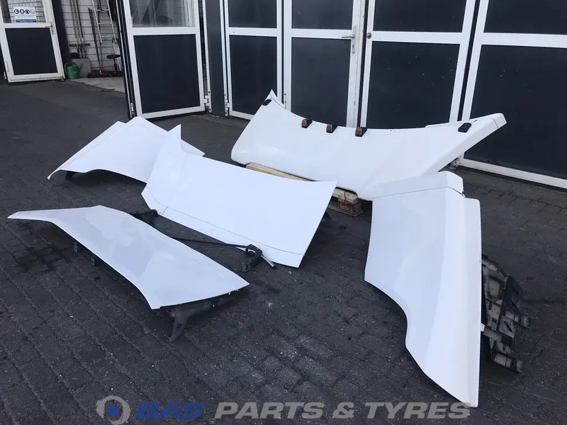 Scania G-Serie NextGen Spoilerset Scania CG-20 Highline L3H3 2390445 - Aérodynamique/ Spoilers pour Camion: photos 2 Scania G-Serie NextGen Spoilerset Scania CG-20 Highline L3H3 2390445 - Aérodynamique/ Spoilers pour Camion: photos 2