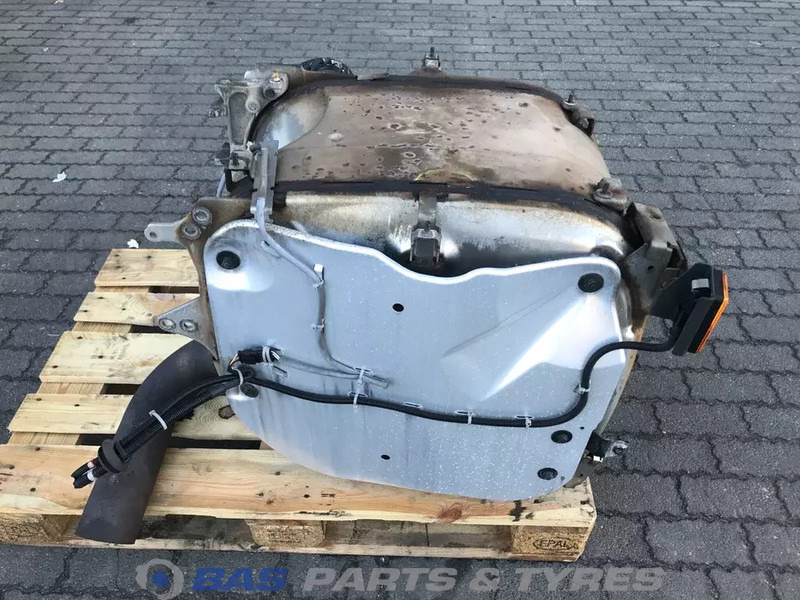 Scania Uitlaatdemper Scania 2521074 - Système d'échappement pour Camion: photos 3 Scania Uitlaatdemper Scania 2521074 - Système d'échappement pour Camion: photos 3