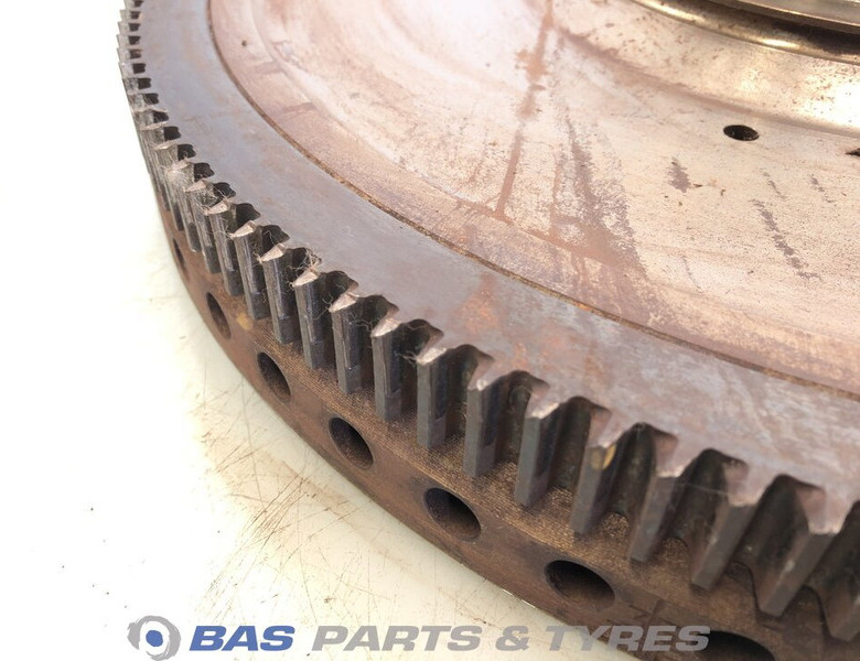 Scania Vliegwiel Scania 1776466 - Volant moteur pour Camion: photos 4 Scania Vliegwiel Scania 1776466 - Volant moteur pour Camion: photos 4