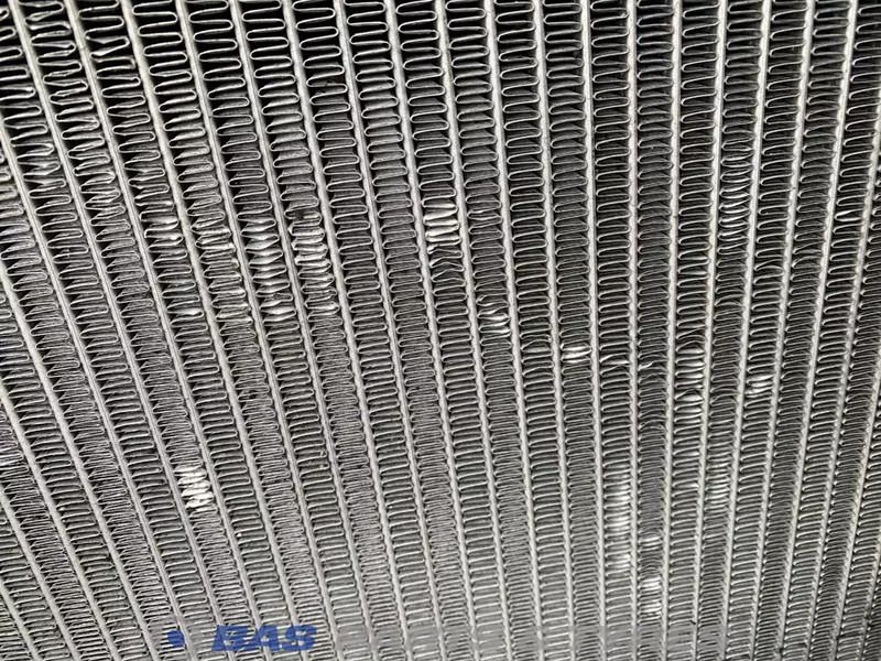 Volvo FH4 Koelerpakket Volvo D13K 540 21208268 - Radiateur pour Camion: photos 3 Volvo FH4 Koelerpakket Volvo D13K 540 21208268 - Radiateur pour Camion: photos 3