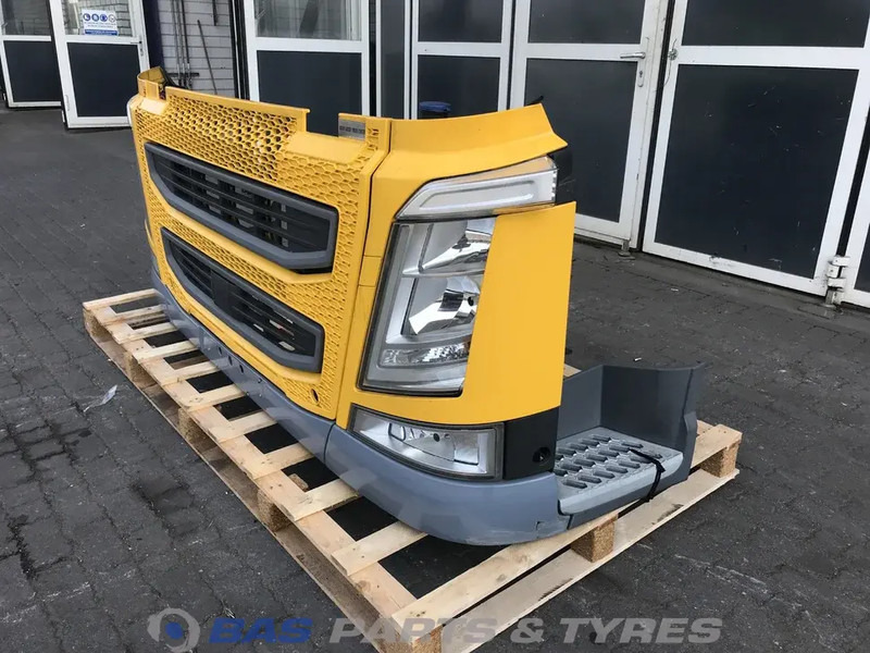 Volvo FH4 - Pare-chocs pour Camion: photos 2 Volvo FH4 - Pare-chocs pour Camion: photos 2