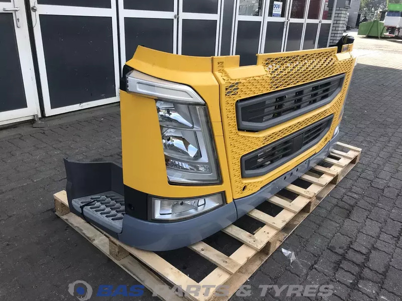 Volvo FH4 - Pare-chocs pour Camion: photos 3 Volvo FH4 - Pare-chocs pour Camion: photos 3