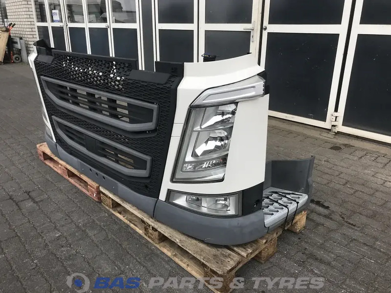Volvo FH4 - Pare-chocs pour Camion: photos 2 Volvo FH4 - Pare-chocs pour Camion: photos 2