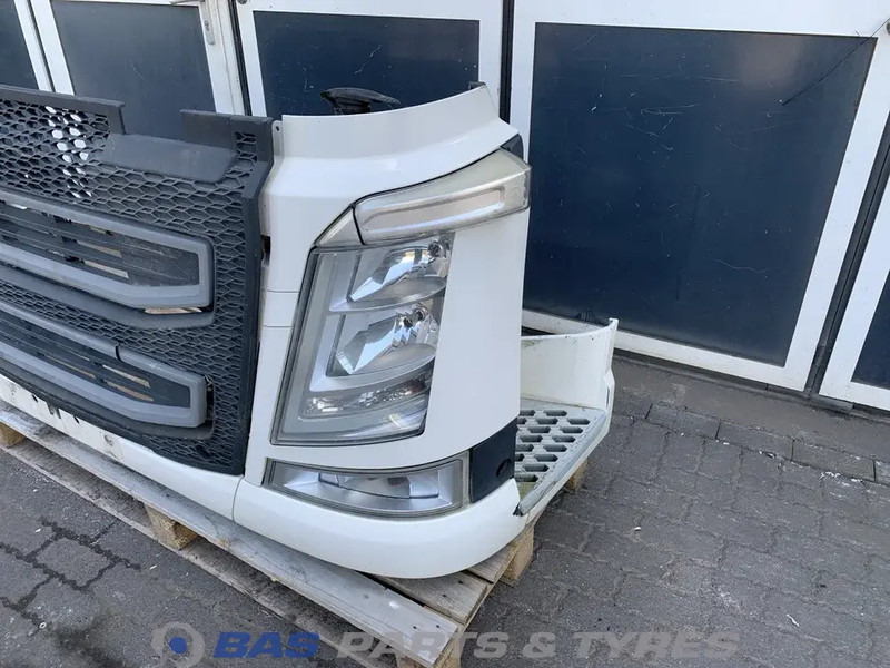 Volvo FH4 - Pare-chocs pour Camion: photos 2 Volvo FH4 - Pare-chocs pour Camion: photos 2