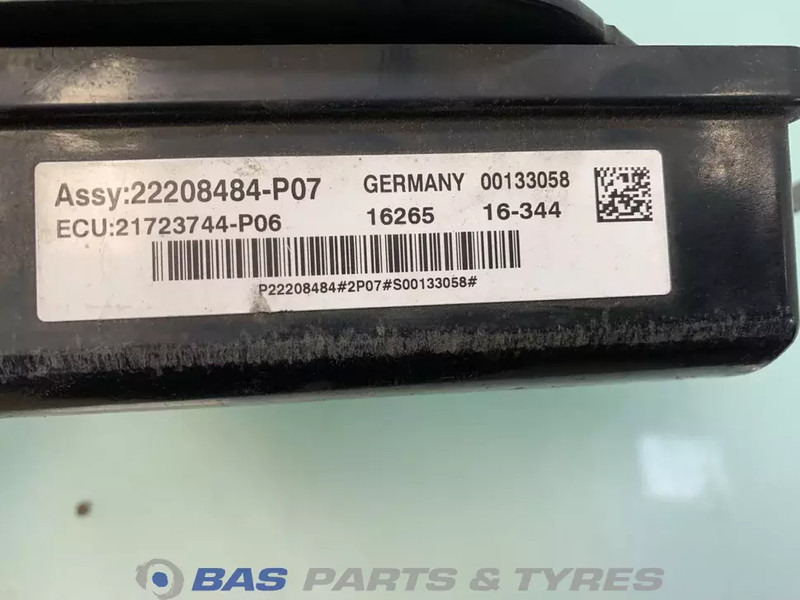 Volvo FH4 Regeleenheid Botswaarschuwing Volvo 21719200 - Lumière/ Éclairage pour Camion: photos 3 Volvo FH4 Regeleenheid Botswaarschuwing Volvo 21719200 - Lumière/ Éclairage pour Camion: photos 3