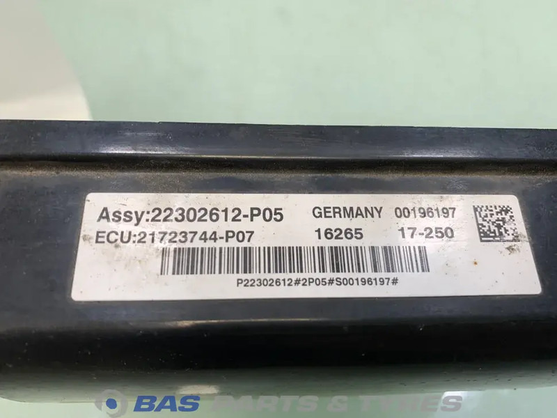 Volvo FH4 Regeleenheid Botswaarschuwing Volvo 21719200 - Lumière/ Éclairage pour Camion: photos 3 Volvo FH4 Regeleenheid Botswaarschuwing Volvo 21719200 - Lumière/ Éclairage pour Camion: photos 3