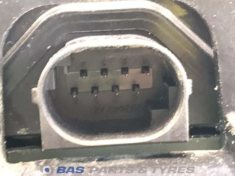 Volvo FH4 Regeleenheid Botswaarschuwing Volvo 21719200 - Lumière/ Éclairage pour Camion: photos 2 Volvo FH4 Regeleenheid Botswaarschuwing Volvo 21719200 - Lumière/ Éclairage pour Camion: photos 2