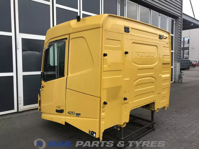 Volvo FH4 Volvo Sleeper Cab L2H1 82271553 - Cabine et intérieur pour Camion: photos 4 Volvo FH4 Volvo Sleeper Cab L2H1 82271553 - Cabine et intérieur pour Camion: photos 4