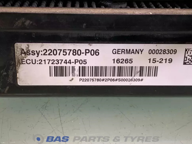 Volvo FL Euro 6 Regeleenheid Botswaarschuwing Volvo 21719200 - Lumière/ Éclairage pour Camion: photos 3 Volvo FL Euro 6 Regeleenheid Botswaarschuwing Volvo 21719200 - Lumière/ Éclairage pour Camion: photos 3